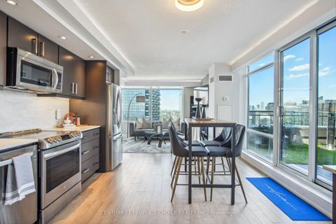 Photo 4 at PH5201 - 25 Telegram Mews, Waterfront Communities C1, Toronto