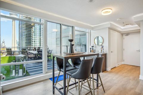 Photo 7 at PH5201 - 25 Telegram Mews, Waterfront Communities C1, Toronto