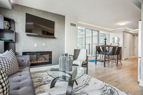 Photo 9 at PH5201 - 25 Telegram Mews, Waterfront Communities C1, Toronto