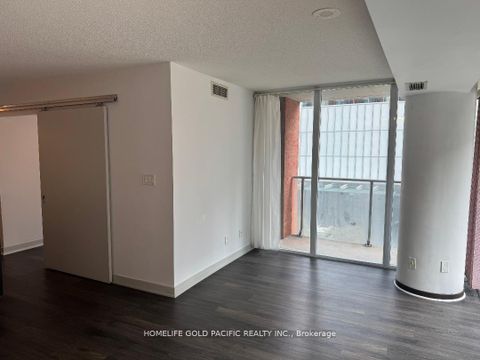 Photo 7 at 311 - 126 Simcoe Street, Waterfront Communities C1, Toronto