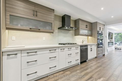 Photo 21 at 341 Balliol Street, Mount Pleasant East, Toronto
