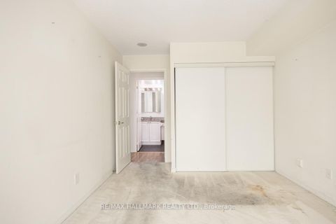 Photo 12 at 403 - 5500 Yonge Street, Willowdale West, Toronto