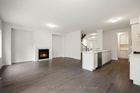 Photo 15 at 85 Danielle Moore Circle, Bendale, Toronto