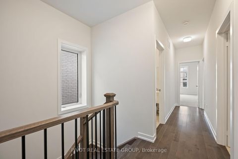 Photo 22 at 85 Danielle Moore Circle, Bendale, Toronto