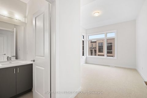 Photo 28 at 85 Danielle Moore Circle, Bendale, Toronto