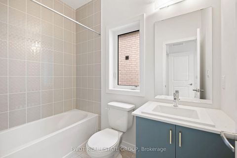 Photo 31 at 85 Danielle Moore Circle, Bendale, Toronto