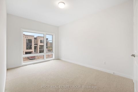 Photo 32 at 85 Danielle Moore Circle, Bendale, Toronto