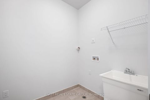 Photo 37 at 85 Danielle Moore Circle, Bendale, Toronto