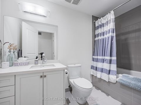 Photo 20 at 207 - 1 Rainsford Road, The Beaches, Toronto