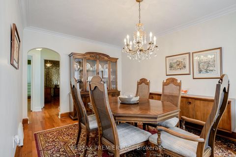 Photo 10 at 52 Richardson Avenue, Greenbrook, Toronto