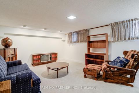 Photo 22 at 52 Richardson Avenue, Greenbrook, Toronto