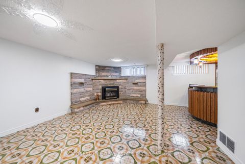 Photo 29 at 592 GLEN PARK Avenue, Glen Park, Toronto