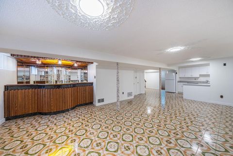 Photo 31 at 592 GLEN PARK Avenue, Glen Park, Toronto