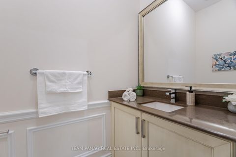 Photo 19 at 76 Balderson Drive, Kleinburg, Vaughan