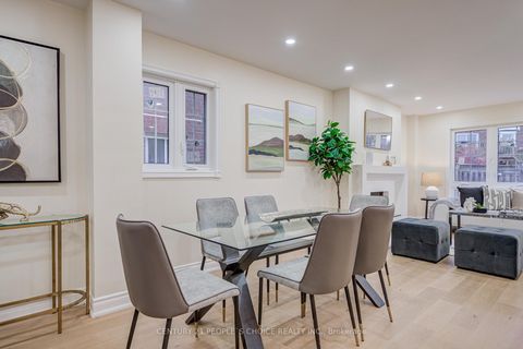 Photo 9 at 126 Summitcrest Drive, Devonsleigh, Richmond Hill