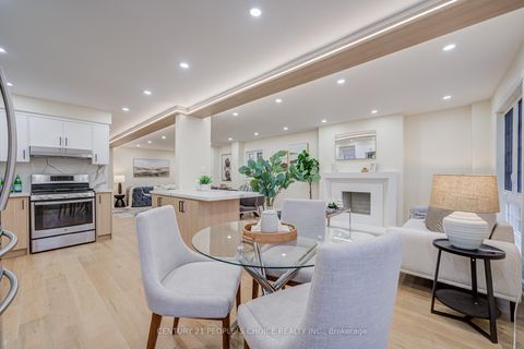 Photo 14 at 126 Summitcrest Drive, Devonsleigh, Richmond Hill