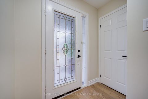 Photo 21 at 126 Summitcrest Drive, Devonsleigh, Richmond Hill