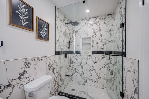 Photo 25 at 126 Summitcrest Drive, Devonsleigh, Richmond Hill