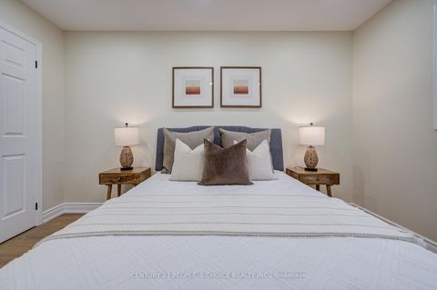 Photo 32 at 126 Summitcrest Drive, Devonsleigh, Richmond Hill