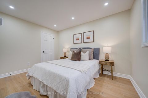 Photo 33 at 126 Summitcrest Drive, Devonsleigh, Richmond Hill