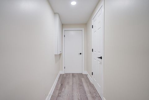 Photo 36 at 126 Summitcrest Drive, Devonsleigh, Richmond Hill