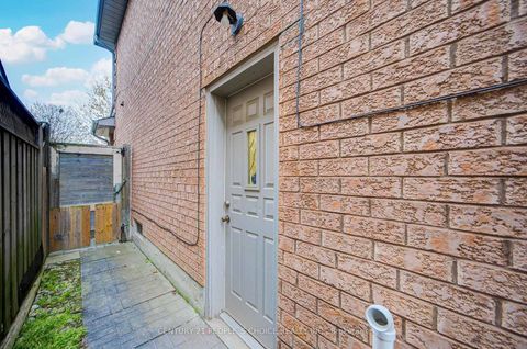 Photo 46 at 126 Summitcrest Drive, Devonsleigh, Richmond Hill