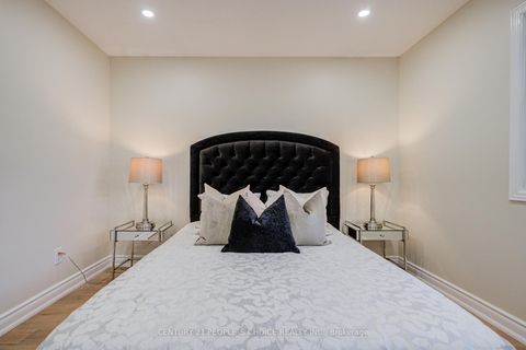 Photo 49 at 126 Summitcrest Drive, Devonsleigh, Richmond Hill