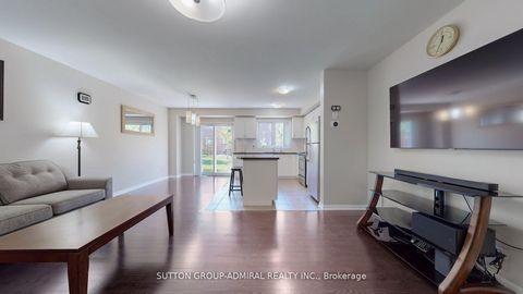 Photo 4 at 46 Edwin Pearson Street, Bayview Northeast, Aurora