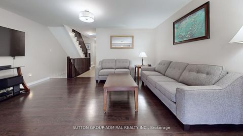 Photo 5 at 46 Edwin Pearson Street, Bayview Northeast, Aurora