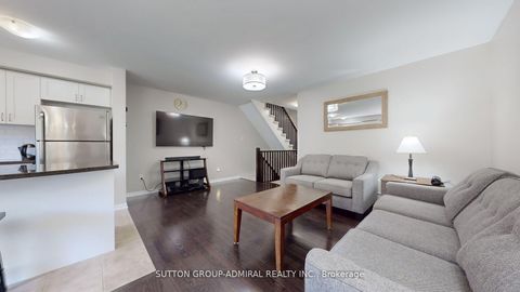 Photo 6 at 46 Edwin Pearson Street, Bayview Northeast, Aurora