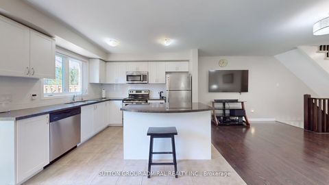 Photo 12 at 46 Edwin Pearson Street, Bayview Northeast, Aurora