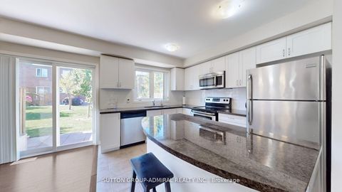 Photo 13 at 46 Edwin Pearson Street, Bayview Northeast, Aurora