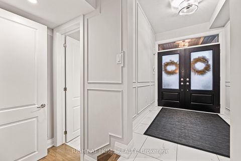 Photo 4 at 71 Ten Pines Road, Kleinburg, Vaughan