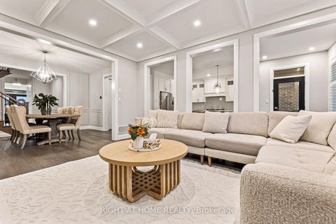 Photo 12 at 71 Ten Pines Road, Kleinburg, Vaughan