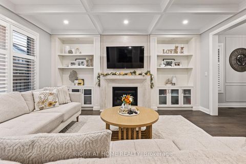 Photo 13 at 71 Ten Pines Road, Kleinburg, Vaughan