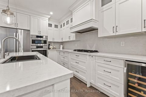 Photo 18 at 71 Ten Pines Road, Kleinburg, Vaughan