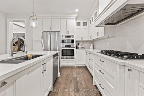 Photo 19 at 71 Ten Pines Road, Kleinburg, Vaughan