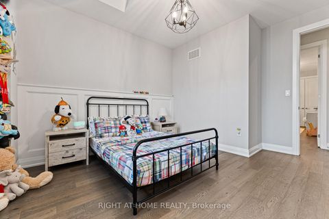 Photo 27 at 71 Ten Pines Road, Kleinburg, Vaughan