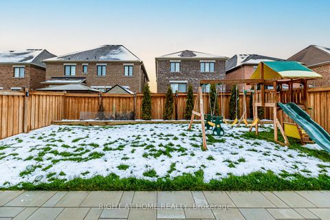 Photo 41 at 71 Ten Pines Road, Kleinburg, Vaughan