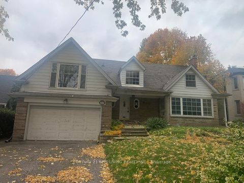 Photo 0 at 20 OWEN Boulevard, Windfields, Toronto