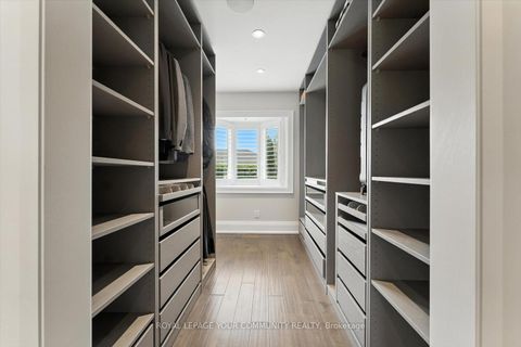 Photo 21 at 165 Clearview Heights, King City, King