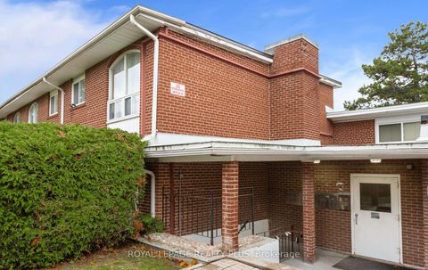 Photo 1 at 91 - 25 Esterbrooke Avenue, Don Valley Village, Toronto
