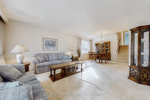 Photo 3 at 10 Crestridge Heights Road, Richview, Toronto