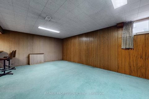 Photo 30 at 10 Crestridge Heights Road, Richview, Toronto