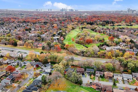 Photo 40 at 10 Crestridge Heights Road, Richview, Toronto