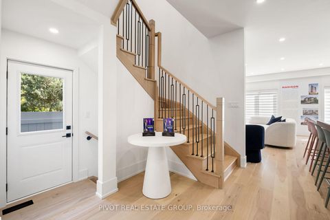 Photo 5 at 25 Liam Foudy Court, Bendale, Toronto