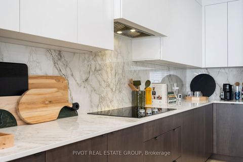 Photo 7 at 25 Liam Foudy Court, Bendale, Toronto