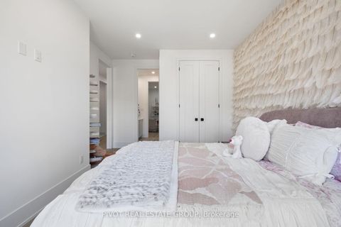 Photo 25 at 25 Liam Foudy Court, Bendale, Toronto