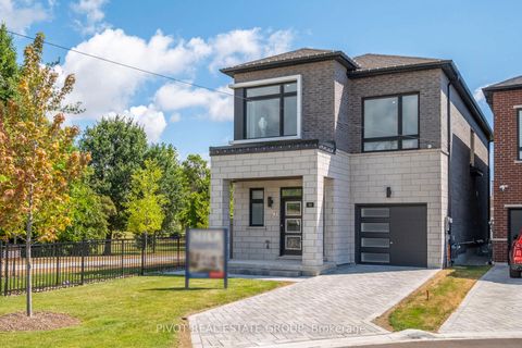 Photo 41 at 25 Liam Foudy Court, Bendale, Toronto