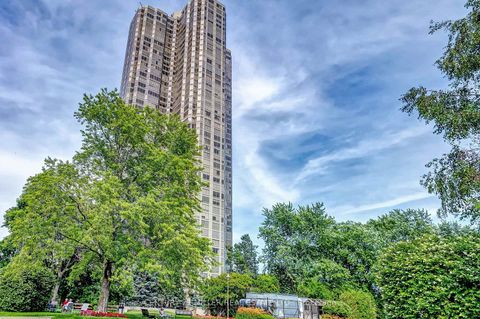 Photo 0 at 4009 - 1 Palace Pier Court, Mimico, Toronto